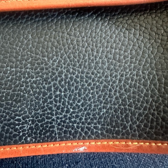RARE VINTAGE Dooney and Bourkey Purse/ Handbag - Picture 4 of 14